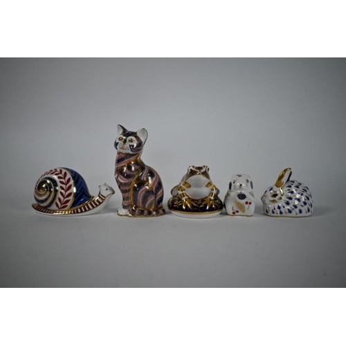 69 - Five Royal Crown Derby paperweights - Frog, Snail, Cat, Mouse and Rabbit