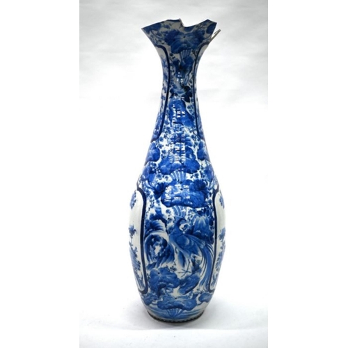 84 - A large 19th century Japanese Arita blue and white floor vase of baluster form, Meiji period (1869-1... 