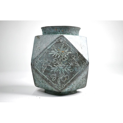 85 - A Chinese Lin Sen era (Western Art Deco period) brass or bronze polyhedral twelve sided vase engrave... 