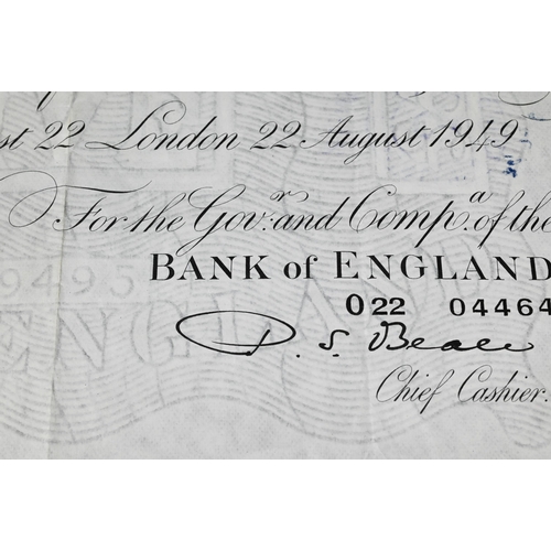 1061 - A Bank of England white Five Pounds, 1949, no 022 04463