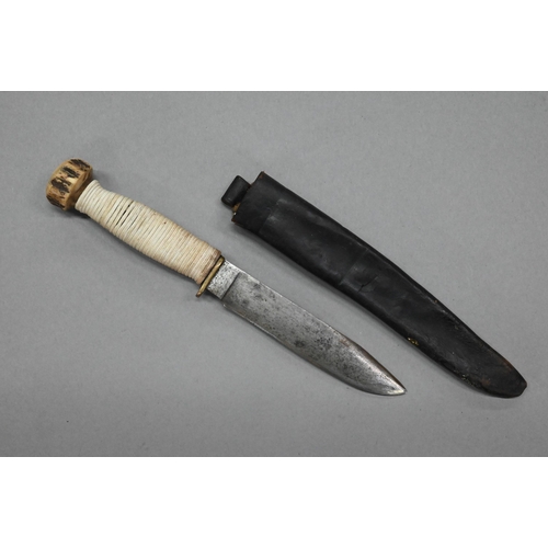 1111 - A replica hunting-sword with 85 cm blade, steel guard and wire grip to/w a George Wostenholm (Sheffi... 