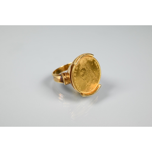 226 - A Victorian half-sovereign (date obscured), in yellow metal ring mount, stamped 18k, size M, approx ... 