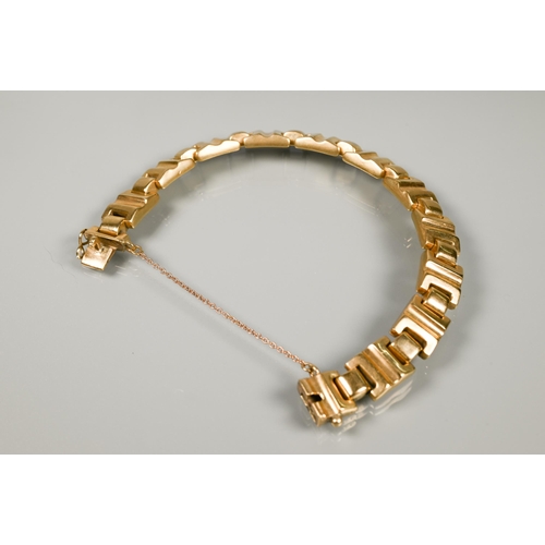 237 - A 9ct yellow gold brick link bracelet with concealed clasp and safety chain, approx 18.4g