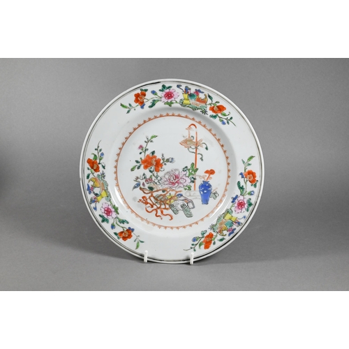 312 - A pair of 18th century Chinese famille rose plates, Qianlong period (1736-95) Qing dynasty, painted ... 