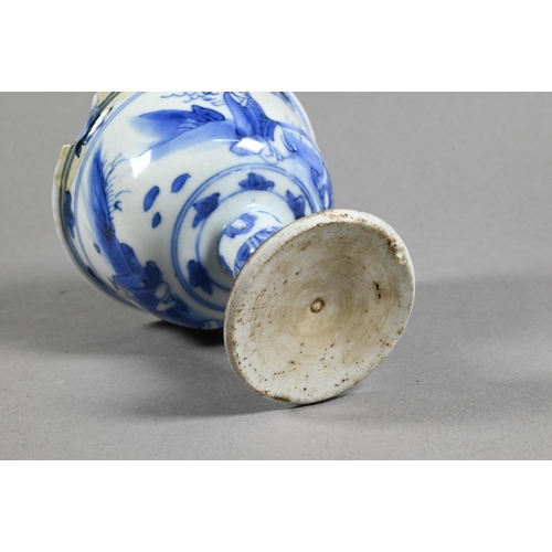 322 - A mid 17th century Chinese blue and white porcelain stem cup, late Ming or transitional period, prob... 