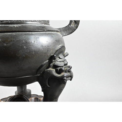 341 - An antique large Chinese archaistic bronze tripod censer or incense burner (Ding) the pair of 's' sh... 