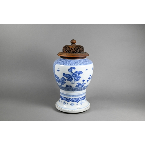 368 - An 18th century Chinese blue and white vase (cut-down/reduced in height) painted in underglaze blue ... 