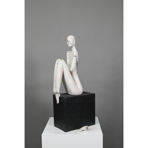 441 - Ferri Farahmandi (Iran), Ponder II - grey marbled ceramic figure, perched on a textured black block ... 