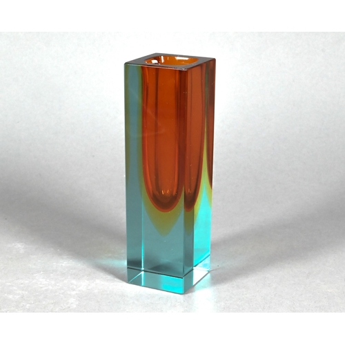 484 - A Riihimaki (Finland) blue glass vase by Tamara Aladin, 20 cm to/w a Sommerso (Murano) square pillar... 