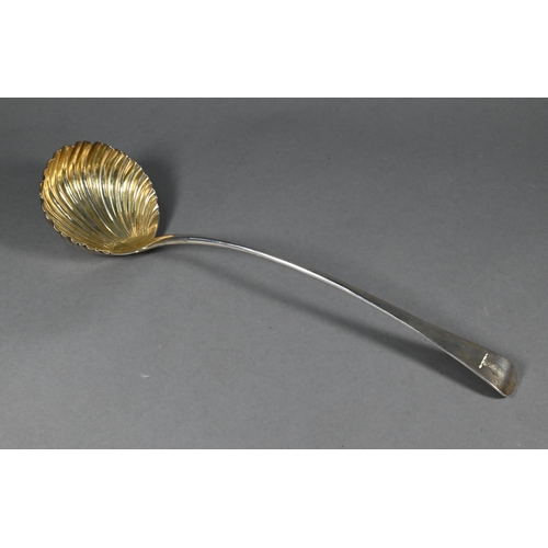 86 - A George III silver Old English pattern punch ladle with gilt shell bowl, maker WT (possibly William... 