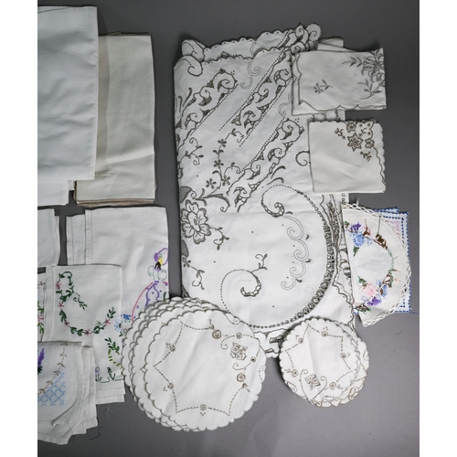 966 - A quantity of vintage embroidered linen, cotton and damask table-linen, etc. (box)