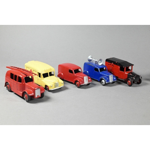 983 - Dinky Toys: 30h Daimler Ambulance, 30V CB Electric Van 'Express Dairy', 25o Streamlined Fire Engine,... 