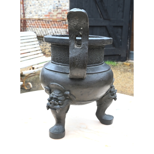 341 - An antique large Chinese archaistic bronze tripod censer or incense burner (Ding) the pair of 's' sh... 