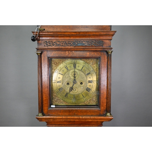 853 - John Stokes, Saffron Walden, an 18th century oak longcase clock, the 8-day movement with 30 cm brass... 