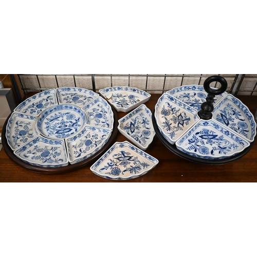 134 - Villeroy & Bosch lazy susan, fitted with 'Dresden china' pattern segmented dishes, t/w a matchin... 