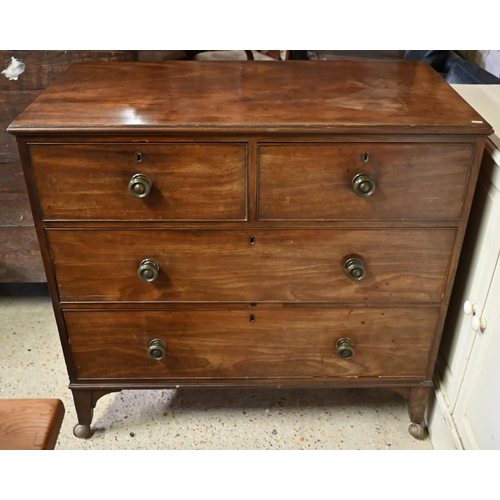 390 - A Victorian mahogany chest of two over three drawers on block feet (on later castors), 102 x 53 x 96... 