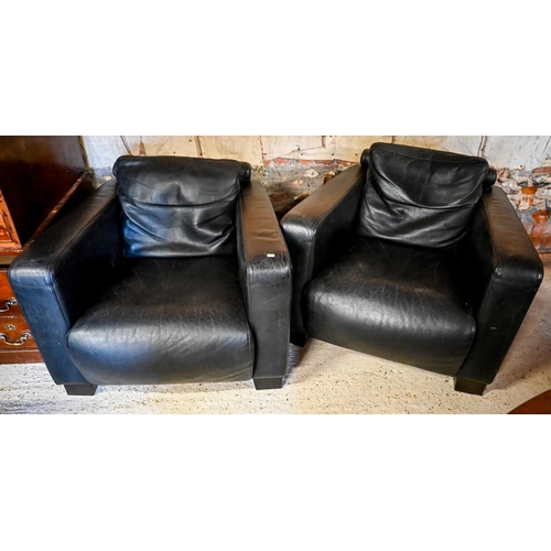 404 - A pair of contemporary black leather easy armchairs (2)