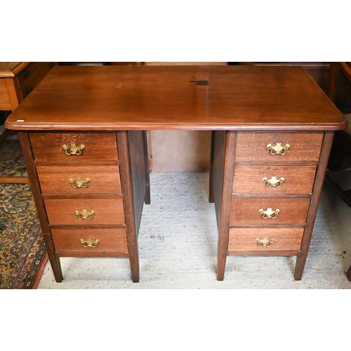 419 - #An old mahogany kneehole desk with eight drawers, 117 x 65 x 72 cm h