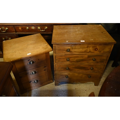 423 - Victorian mahogany commode with four dummy drawer fronts beneath a hinged top, 63 x 46 x 71 cm h, to... 