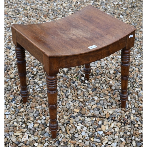 426A - Georgian mahogany dressing stool