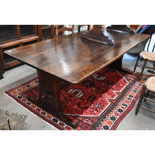 505 - Oak dining table