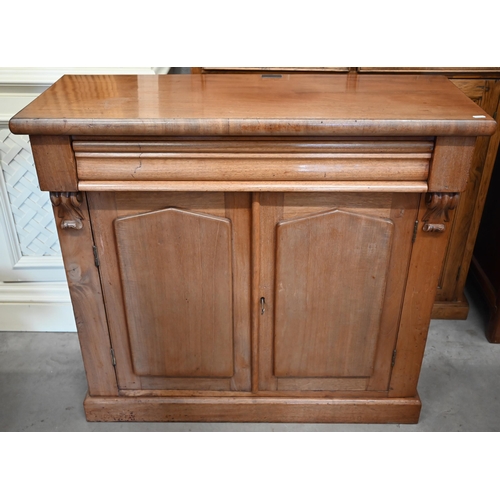 511 - A Victorian satin walnut chiffonier base with long frieze drawer above two panelled doors, 92 cm wid... 