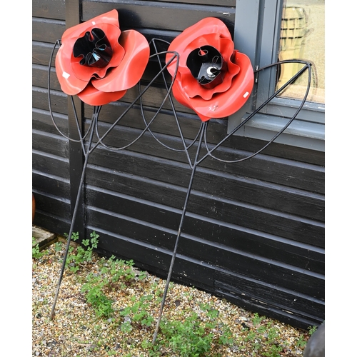 79 - #A pair of large garden 'poppy' spikes (2)