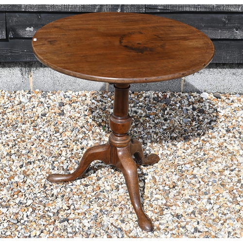 247 - A George III mahogany birdcage tripod table with circular tilt top, on baluster turned pillar and tr... 