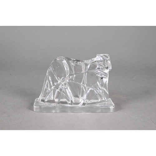 70 - An Art Deco glass tiger, designed by Georges Chevalier for Baccarat (unmarked), 10 cm high