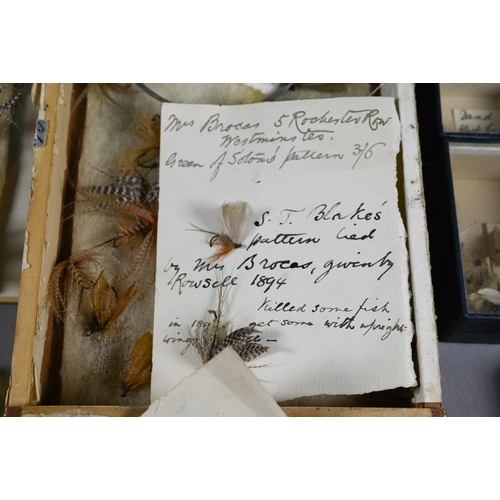 195 - An interesting collection of Victorian and later vintage fishing flies - many well-annotated with ty... 