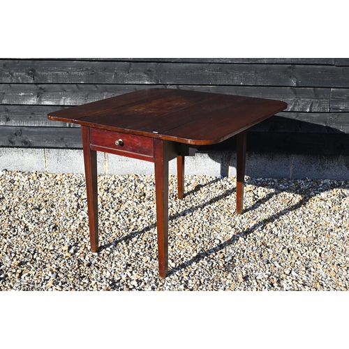 260 - A 19th century mahogany Pembroke table with dummy drawer