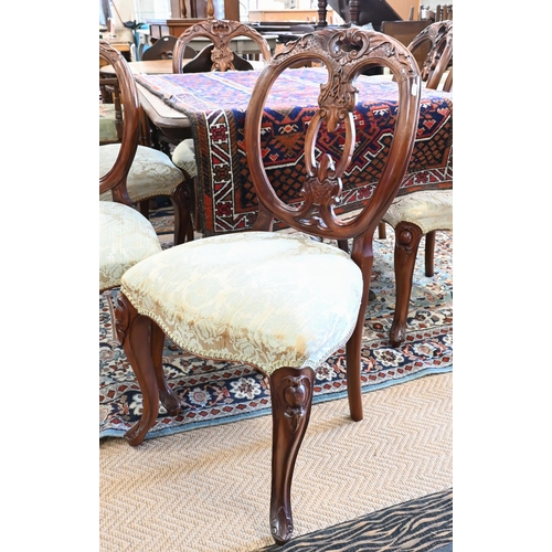 264 - Set of six Victorian carved mahogany balloon back dining chairs with gold damask upholstery (6)