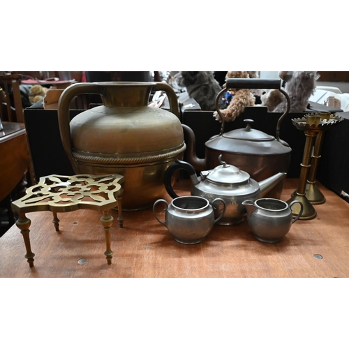 79 - Antique Indian copper globular vessel with twin handles, 24 cm diam to/w a copper kettle, pair of br... 