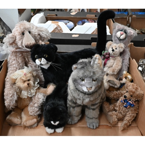 82 - Kosen toy cat and kitten to/w other soft toys