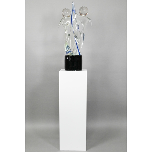 1308 - A large Stefano Toso Murano glass group, dancing couple, on cylindrical black glass plinth, 77 cm hi... 