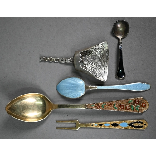 104 - 18th Century German silver tablespoon, Frankfurt marks, maker WS crowned Q date, t/w various 19th Ce... 