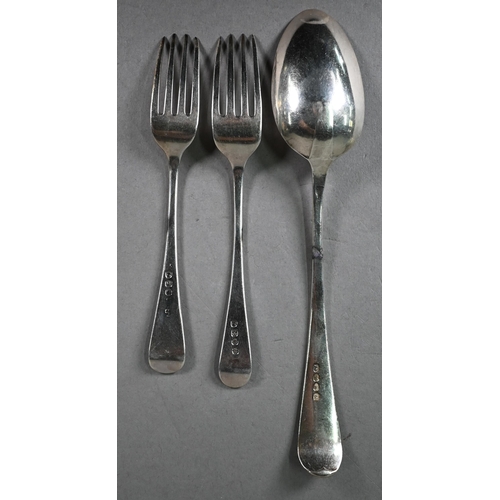 116 - Pair of George III silver old English pattern tablespoons, Peter & William Bateman, London 1807 ... 