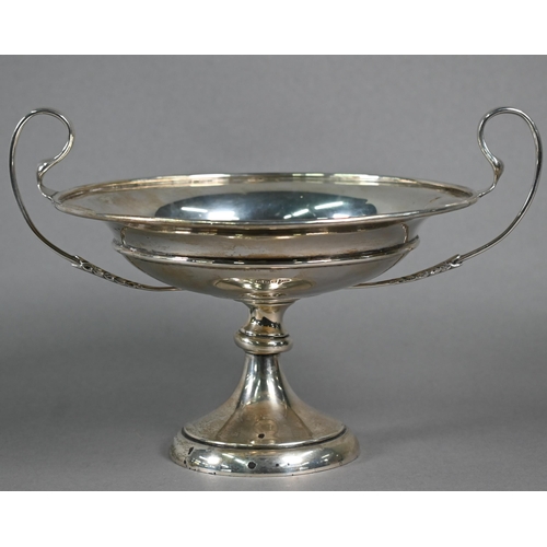 159 - Silver fruit comport with twin scroll handles, on stemmed circular foot, Walker & Hall, Sheffiel... 