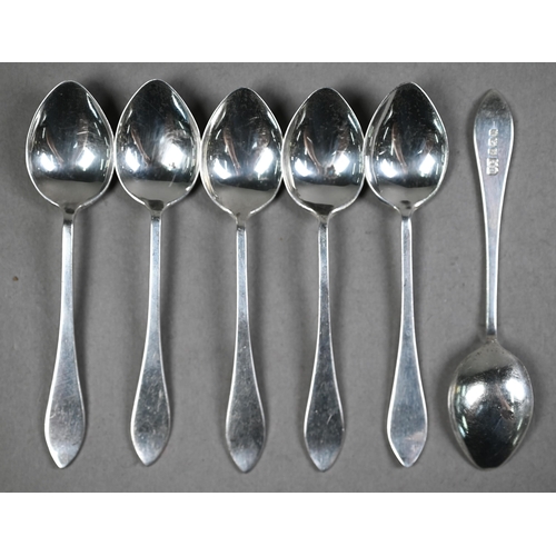 171 - George III silver sauce ladle, George Smith III & William Fearn, London 1786, to/w another sauce... 