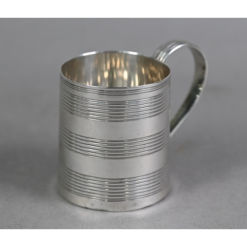 178 - George III small mug of tapering cylindrical with reeded banding and scroll handle, Solomon Hougham,... 