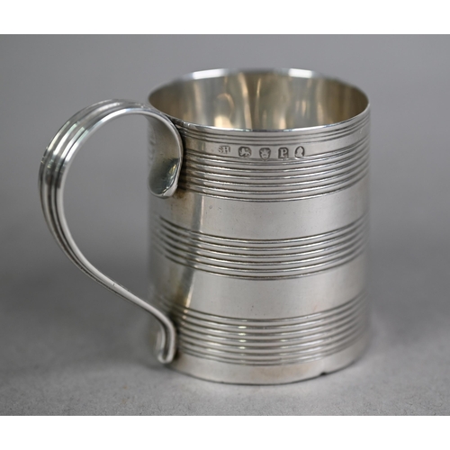 178 - George III small mug of tapering cylindrical with reeded banding and scroll handle, Solomon Hougham,... 