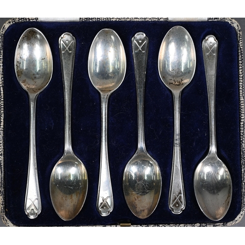 183 - Thirteen silver golf trophy teaspoons - various dates, 5.4oz (contained in a six-spoon case)