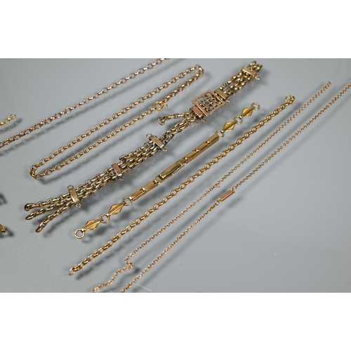 214 - A collection of 9ct old gold jewellery items including bracelets, chains etc all a/f, approx 37g all... 