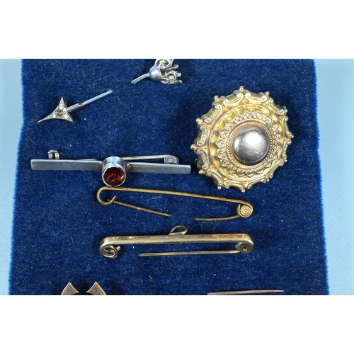 271 - Assorted bar brooches/stick pins including three 9ct, target brooch, some gilt metal (9 and a part 9... 