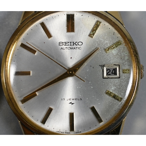 387A - Two gentleman's gilt metal wristwatch - Gruen Precision Autowind and Seiko Automatic with 17-jewel m... 