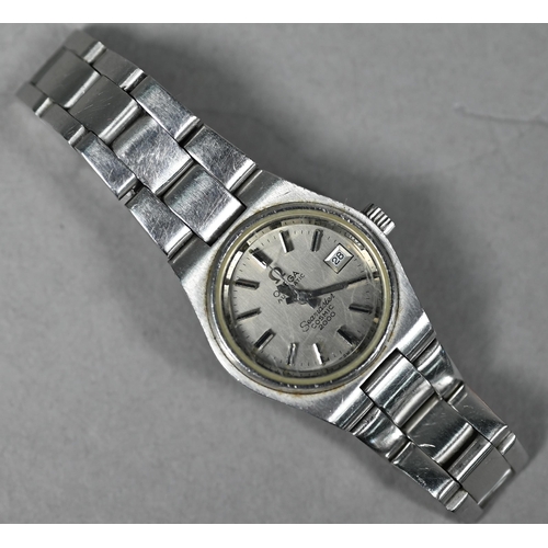 396 - A boxed Omega Seamaster Cosmic 2000 wristwatch with automatic movement and 19mm silvered dial, on br... 