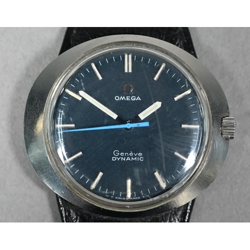 397 - A gentleman's Omega Dynamic wristwatch, with 30mm black dial and blue sweep seconds, in textured sta... 