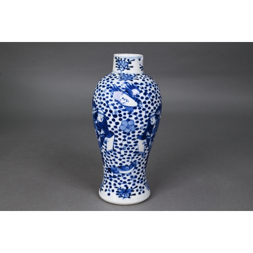 427 - A pair of late 19th century Chinese blue and white Nanjing export baluster vases, Qing dynasty, pain... 