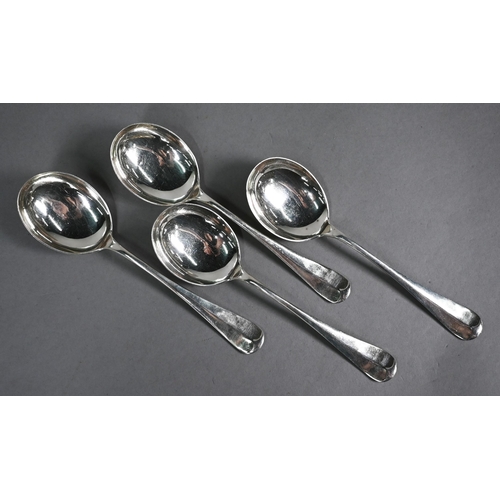 46 - Four heavy quality silver Hanoverian rat-tail soup spoons, John Round & Sons, Sheffield 1920, 10... 