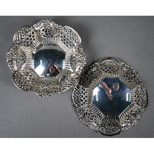 64 - Three silver pin dishes, 4.2oz, to/w hexagonal baluster specimen vase (repaired) and an Edwardian cu... 